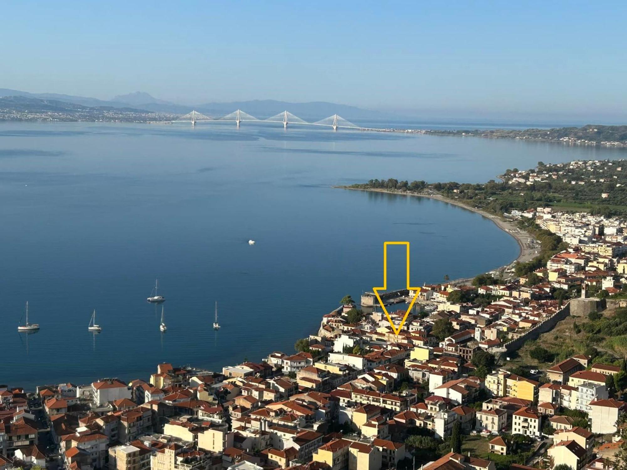 Nafpaktos Apartment And Studios In Port Екстер'єр фото